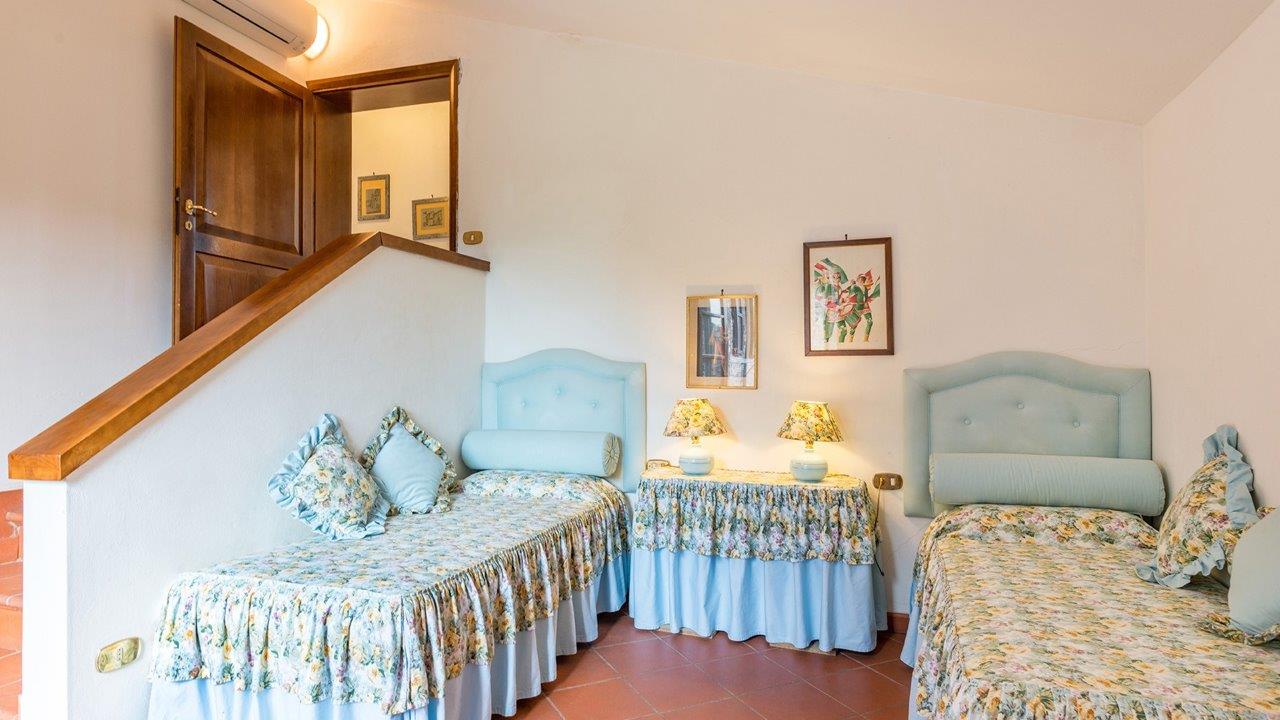 1190RC83303EditnoWT (16)