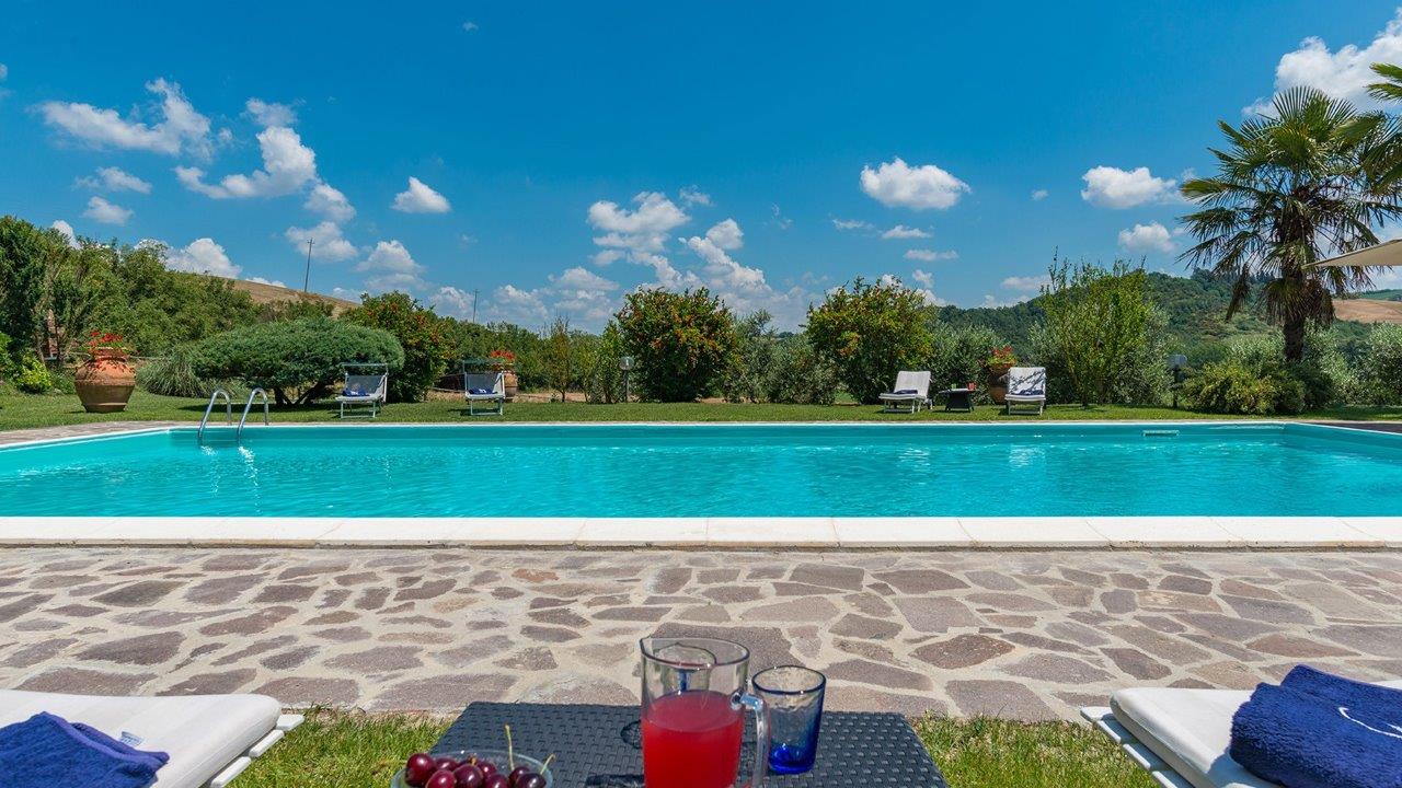 1190RC83303EditnoWT (38)